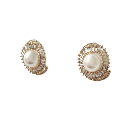 Pearl & Crystal Stud Earrings